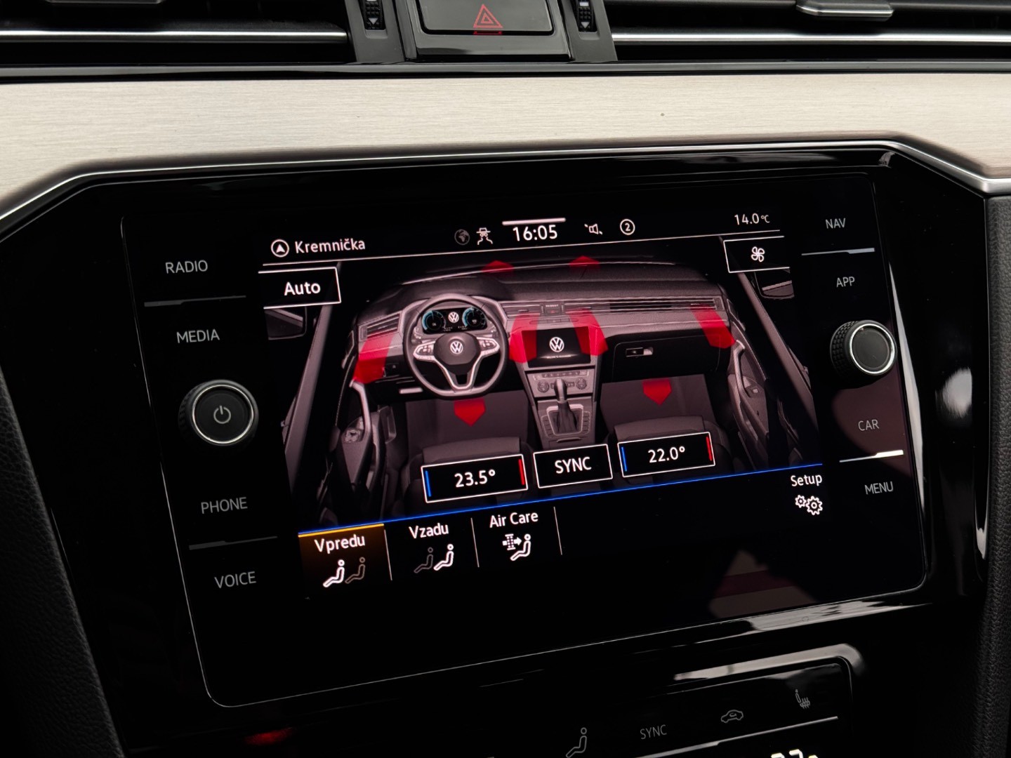 Volkswagen Passat Variant 2.0 TDI Elegance 4Motion DSG