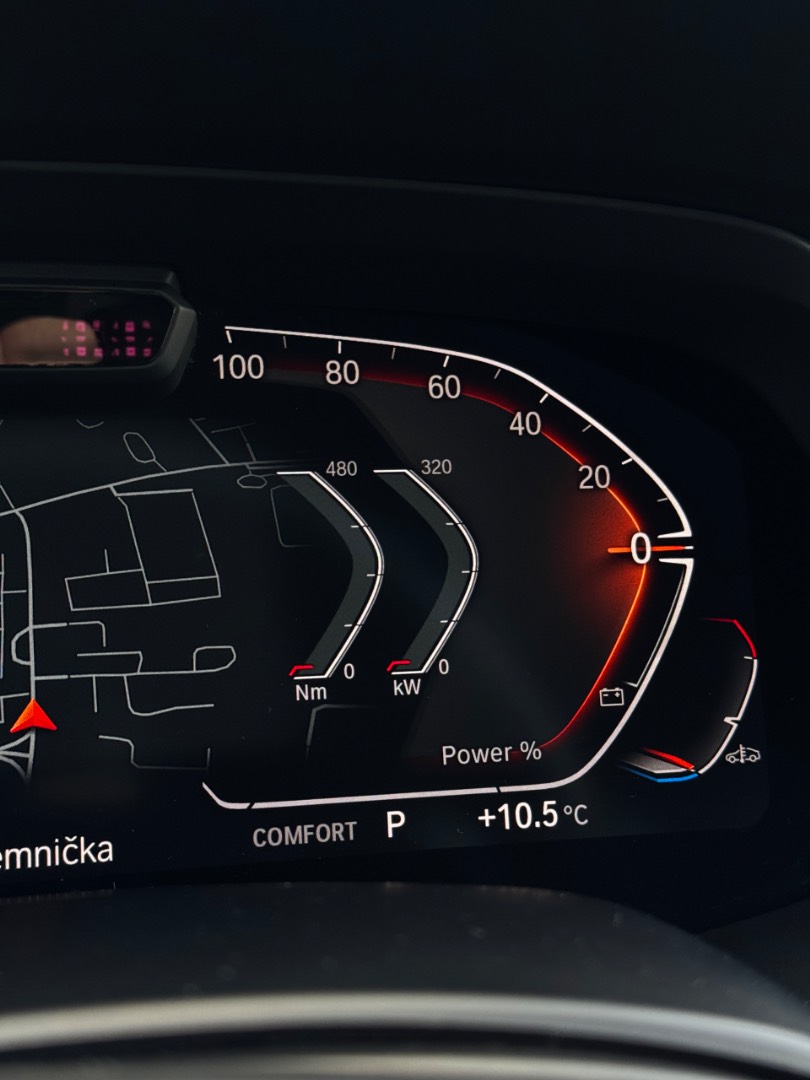 BMW X7 xDrive 40i mHEV A/T