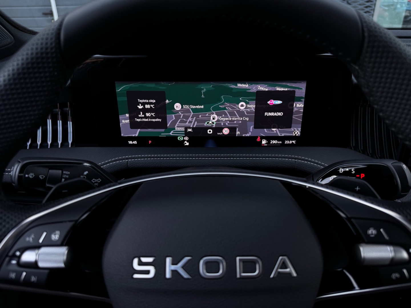 Škoda Superb Sportline 2.0 TSI 195kW 7DSG 4×4 NOVÝ