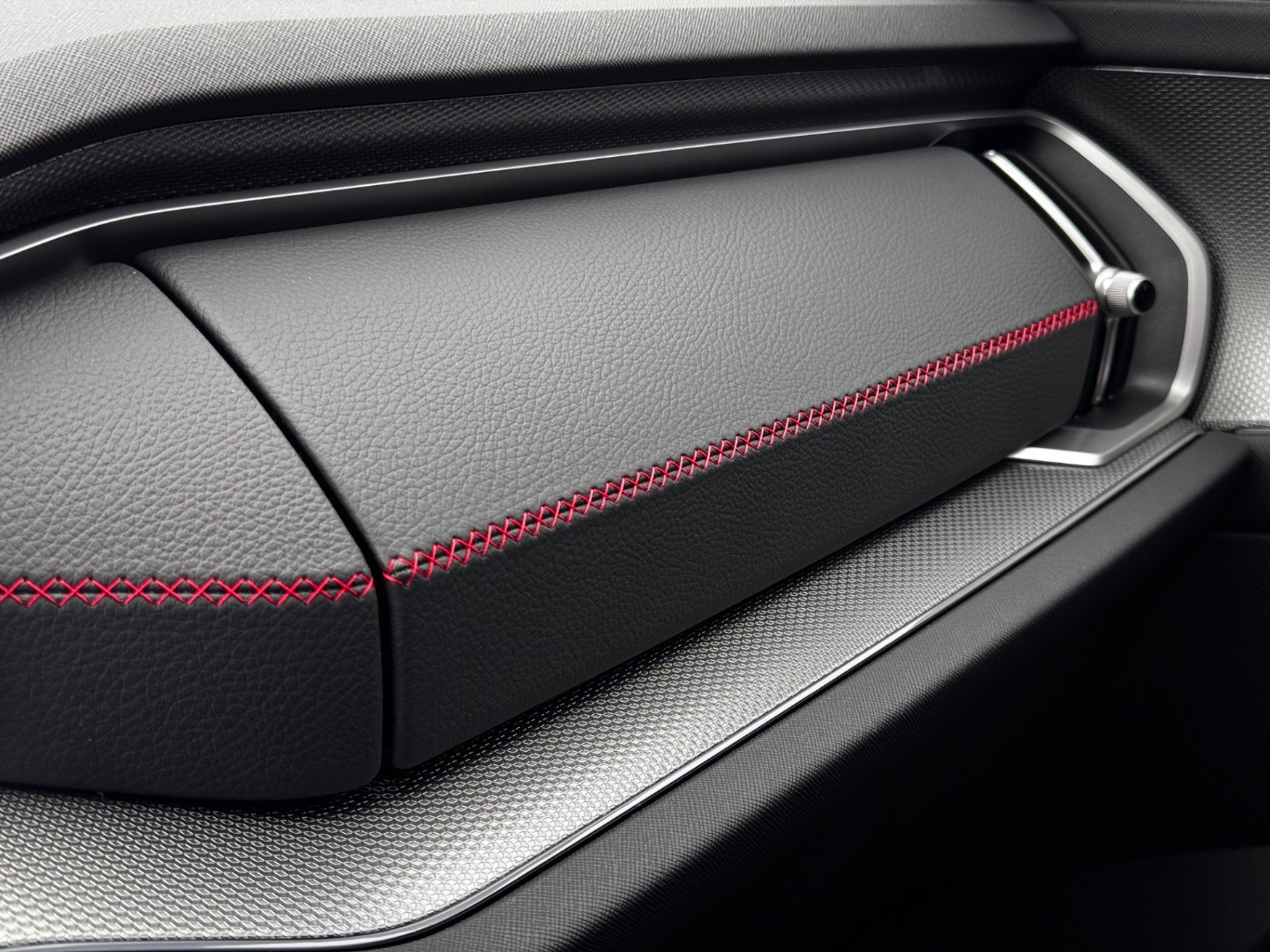 Škoda Kodiaq RS 2,0 TSI 195,00 kW 7-stup. Automat. 4×4 NOVÝ