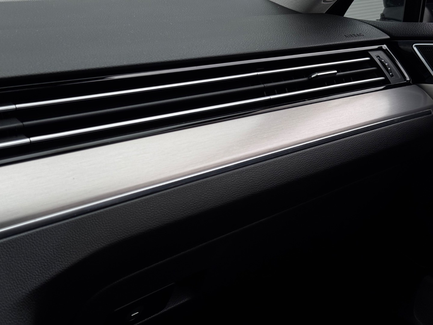 Volkswagen Passat Variant 2.0 TDI Elegance 4Motion DSG
