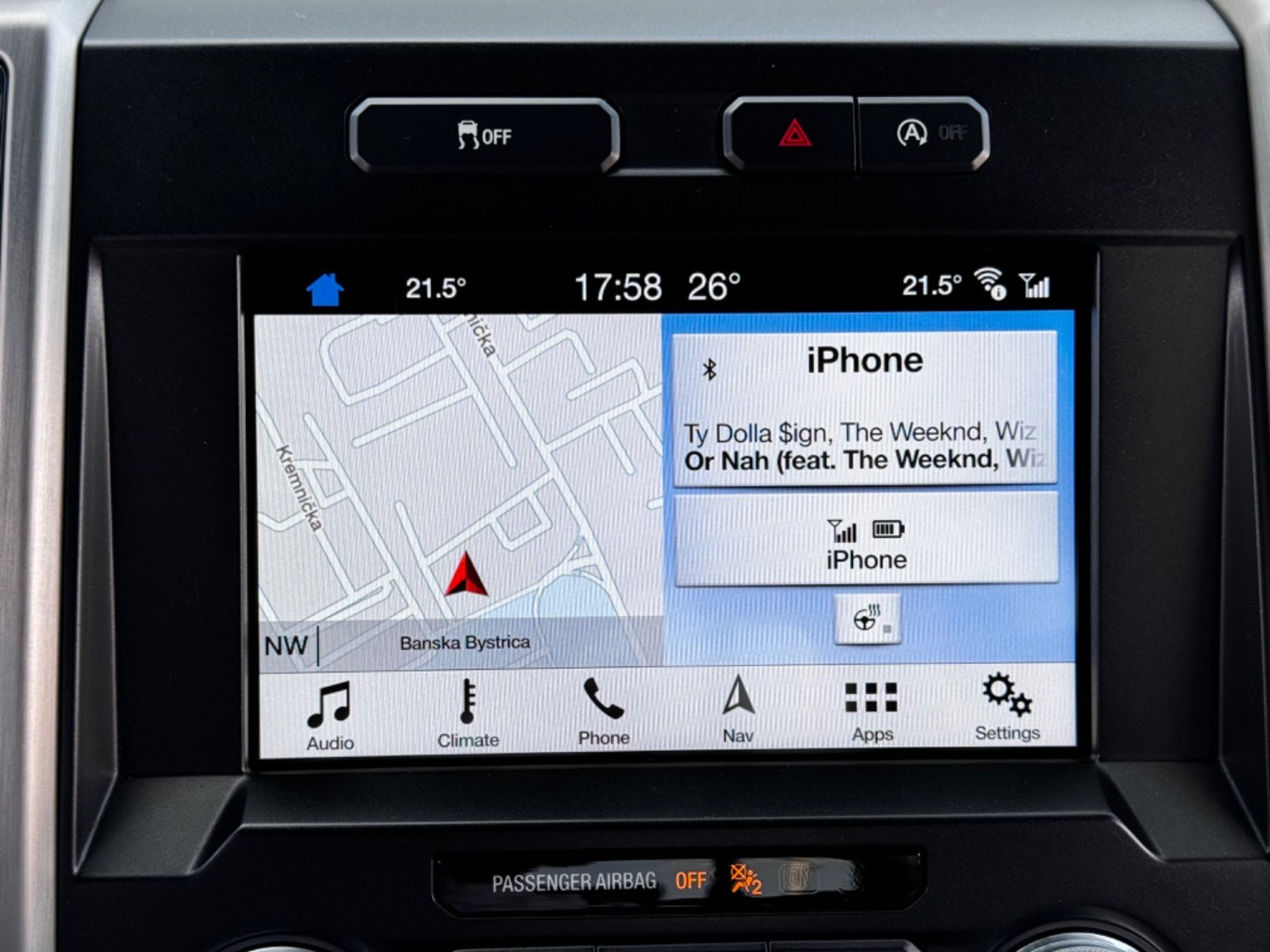 Ford F-150 4×4 PLATINUM Texas Edition