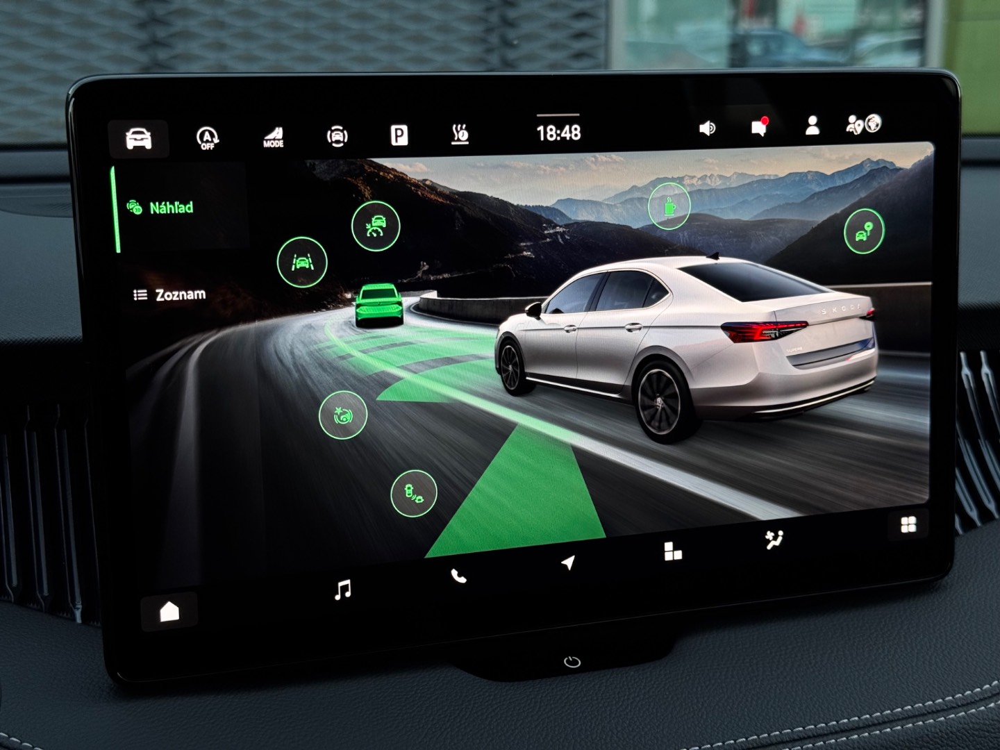 Škoda Superb Sportline 2.0 TSI 195kW 7DSG 4×4 NOVÝ