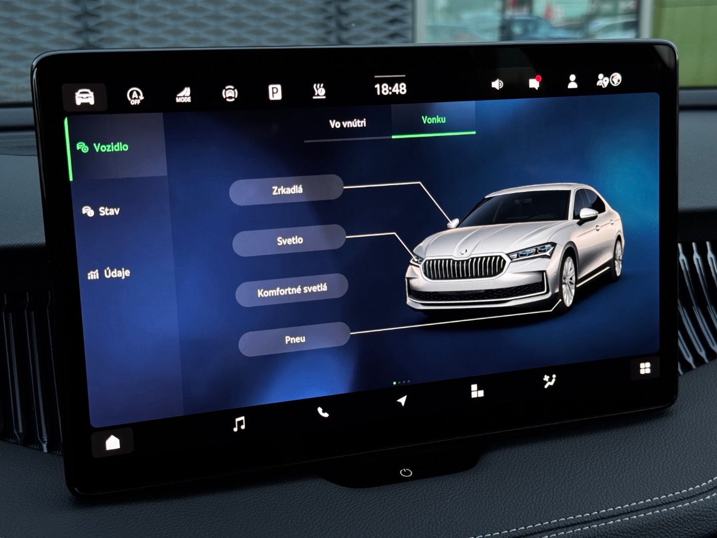 Škoda Superb Sportline 2.0 TSI 195kW 7DSG 4×4 NOVÝ