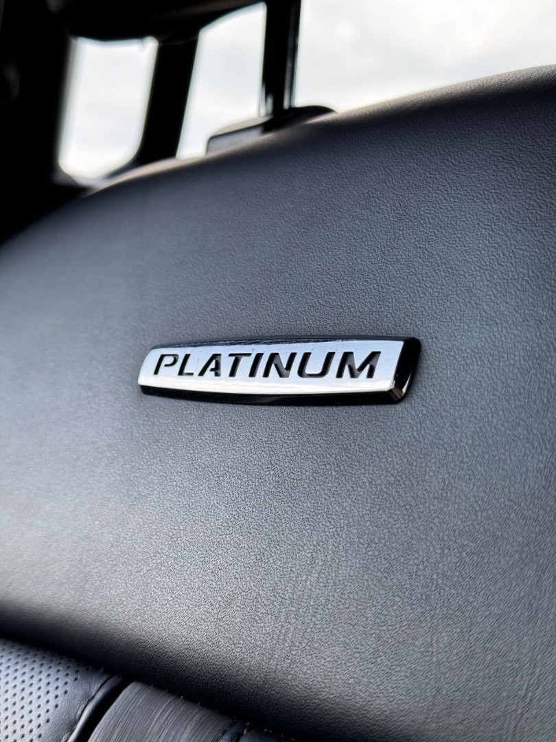 Ford F-150 4×4 PLATINUM Texas Edition