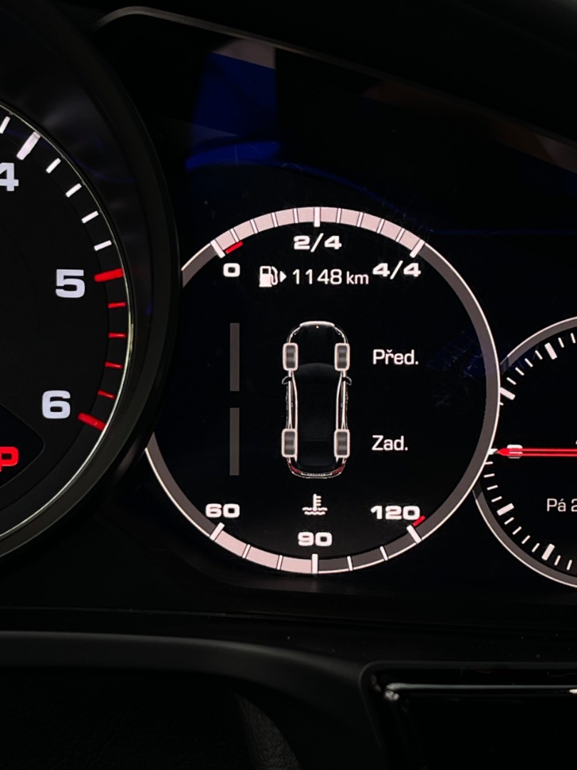 Porsche Panamera 4S Diesel PDK 4×4