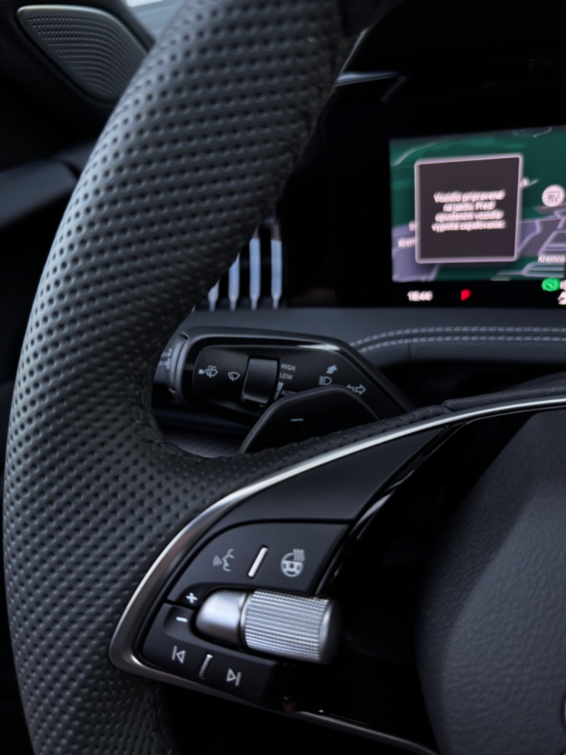 Škoda Superb Sportline 2.0 TSI 195kW 7DSG 4×4 NOVÝ