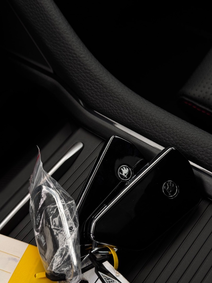 Škoda Kodiaq RS 2,0 TSI 195,00 kW 7-stup. Automat. 4×4 NOVÝ