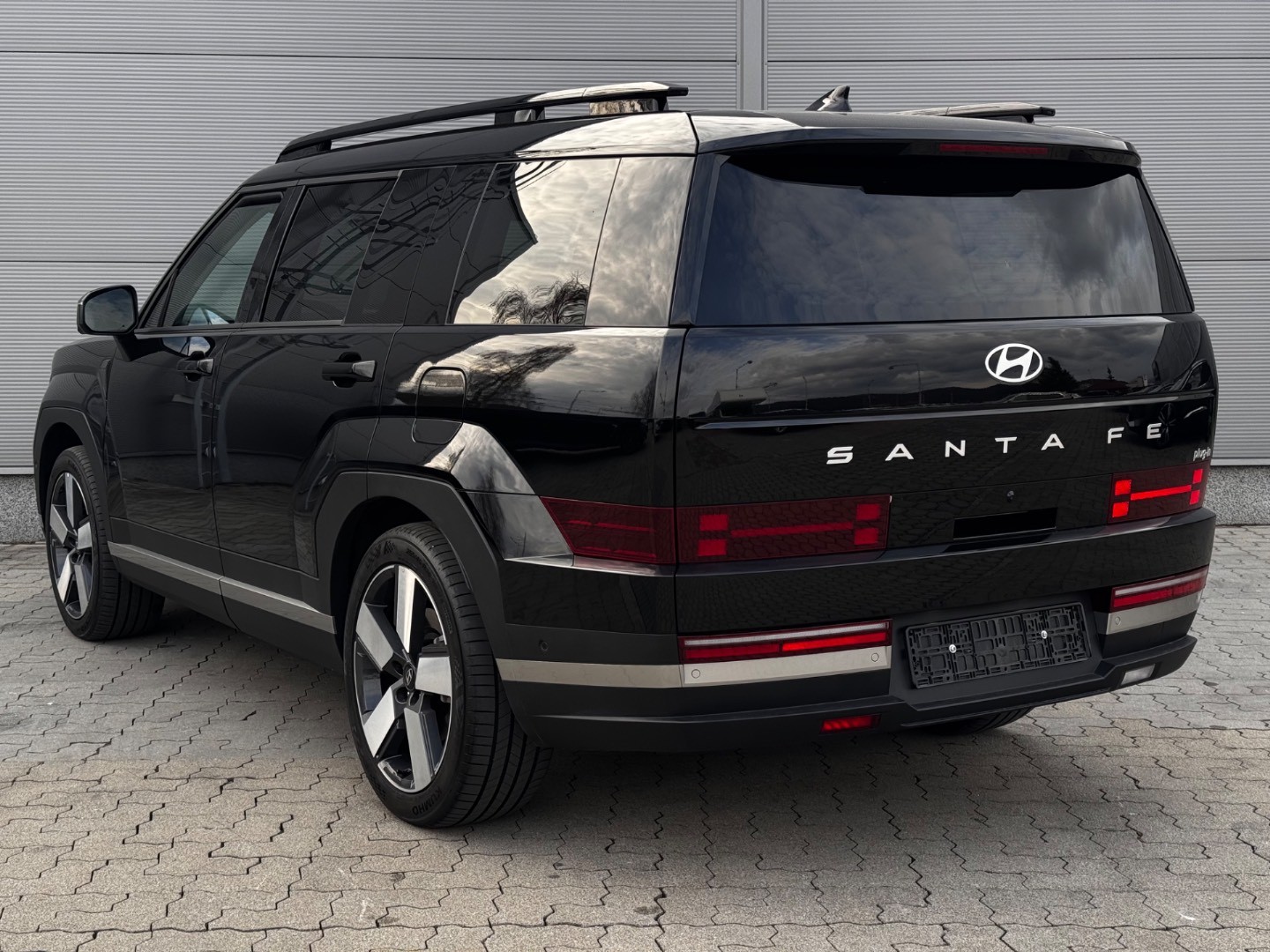 Hyundai Santa Fe 1.6 PHEV Premium AWD AT, 1 Majiteľ, SK, Fabrick