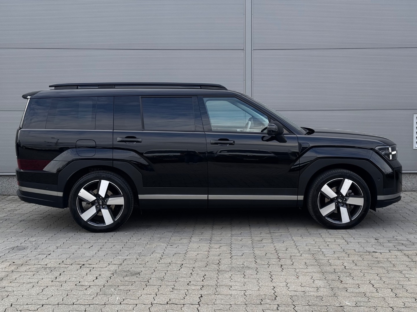 Hyundai Santa Fe 1.6 PHEV Premium AWD AT, 1 Majiteľ, SK, Fabrick