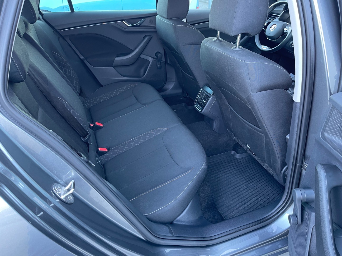 Škoda Kamiq 1.0 TSI Ambition DSG