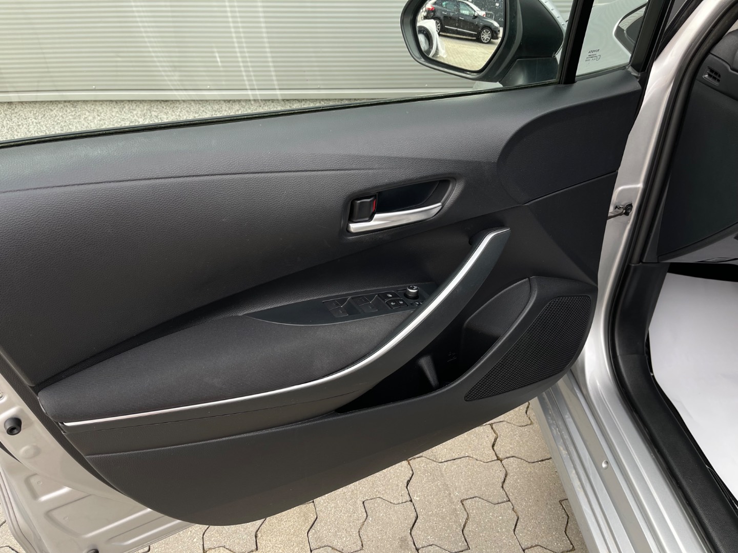 Toyota Corolla 1.8 Hybrid e-CVT Comfort