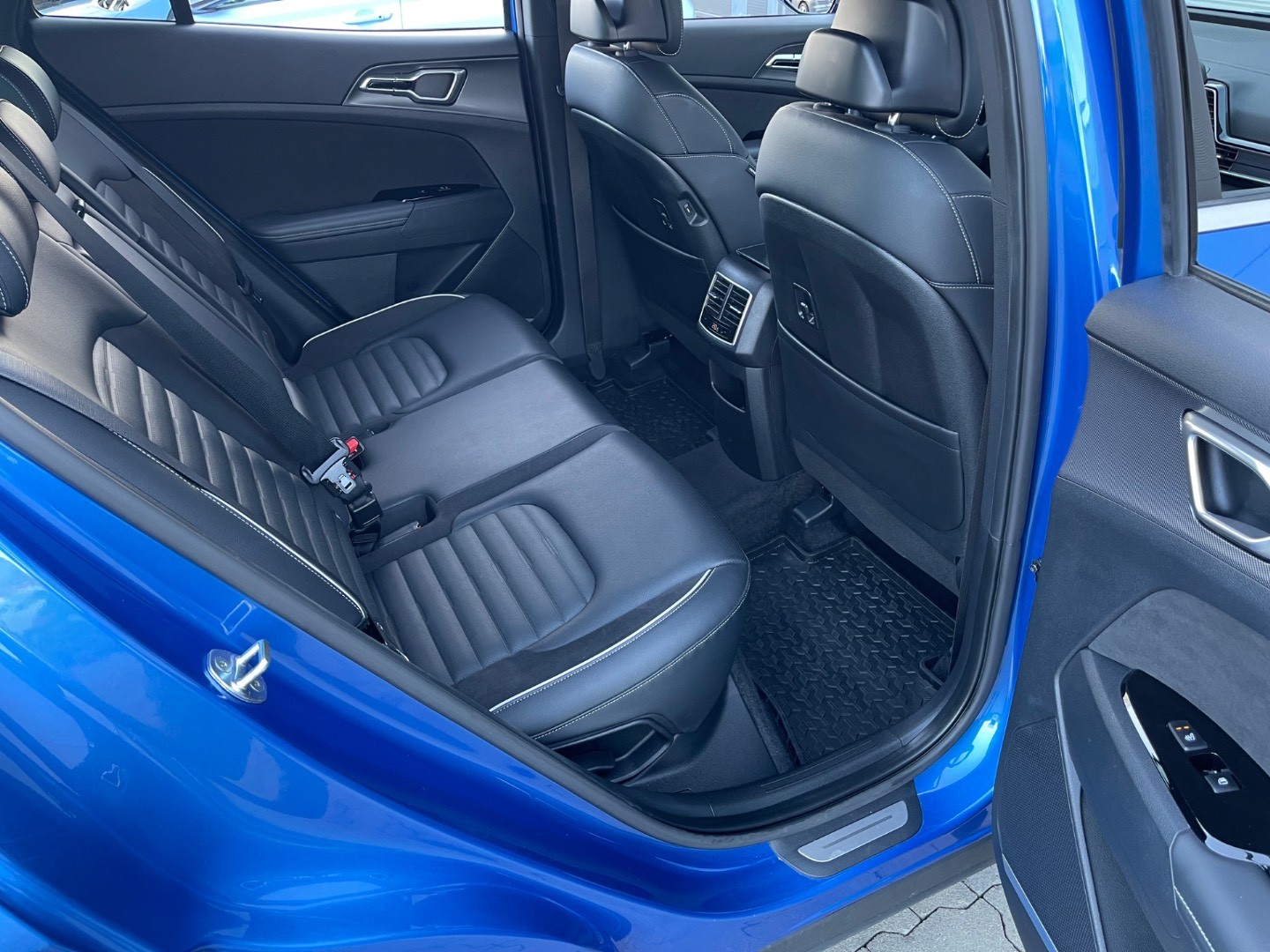 Kia Sportage 1.6 CRDi mHEV GT-Line 4WD A/T