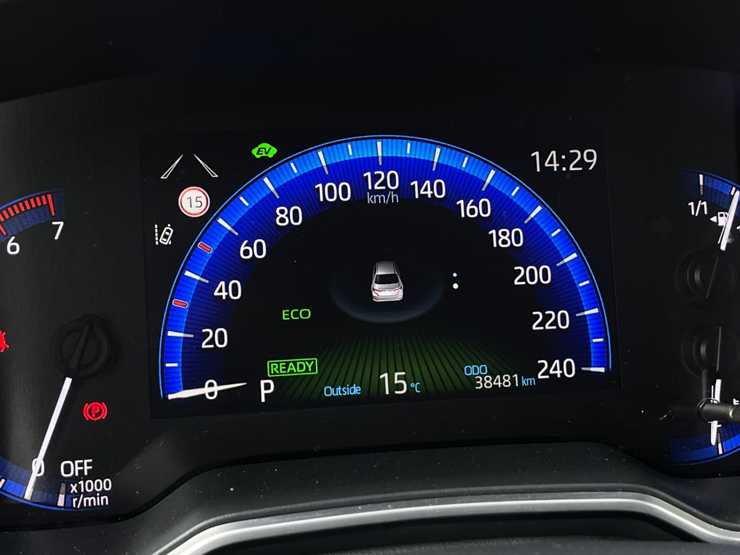 Toyota Corolla 1.8 Hybrid e-CVT Comfort