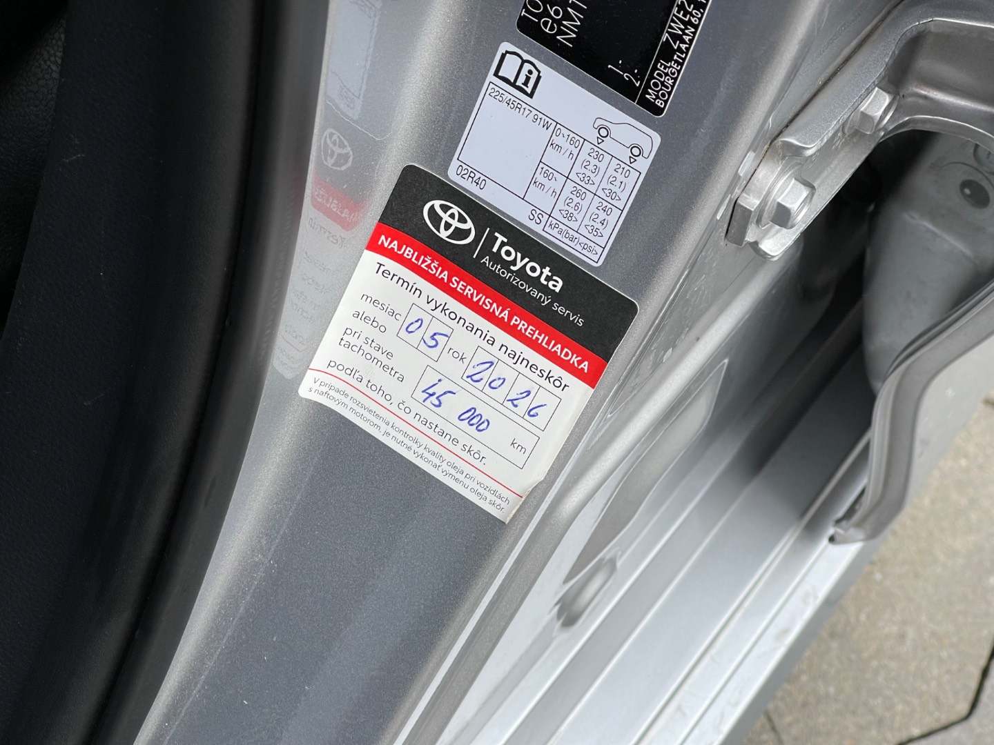 Toyota Corolla 1.8 Hybrid e-CVT Comfort