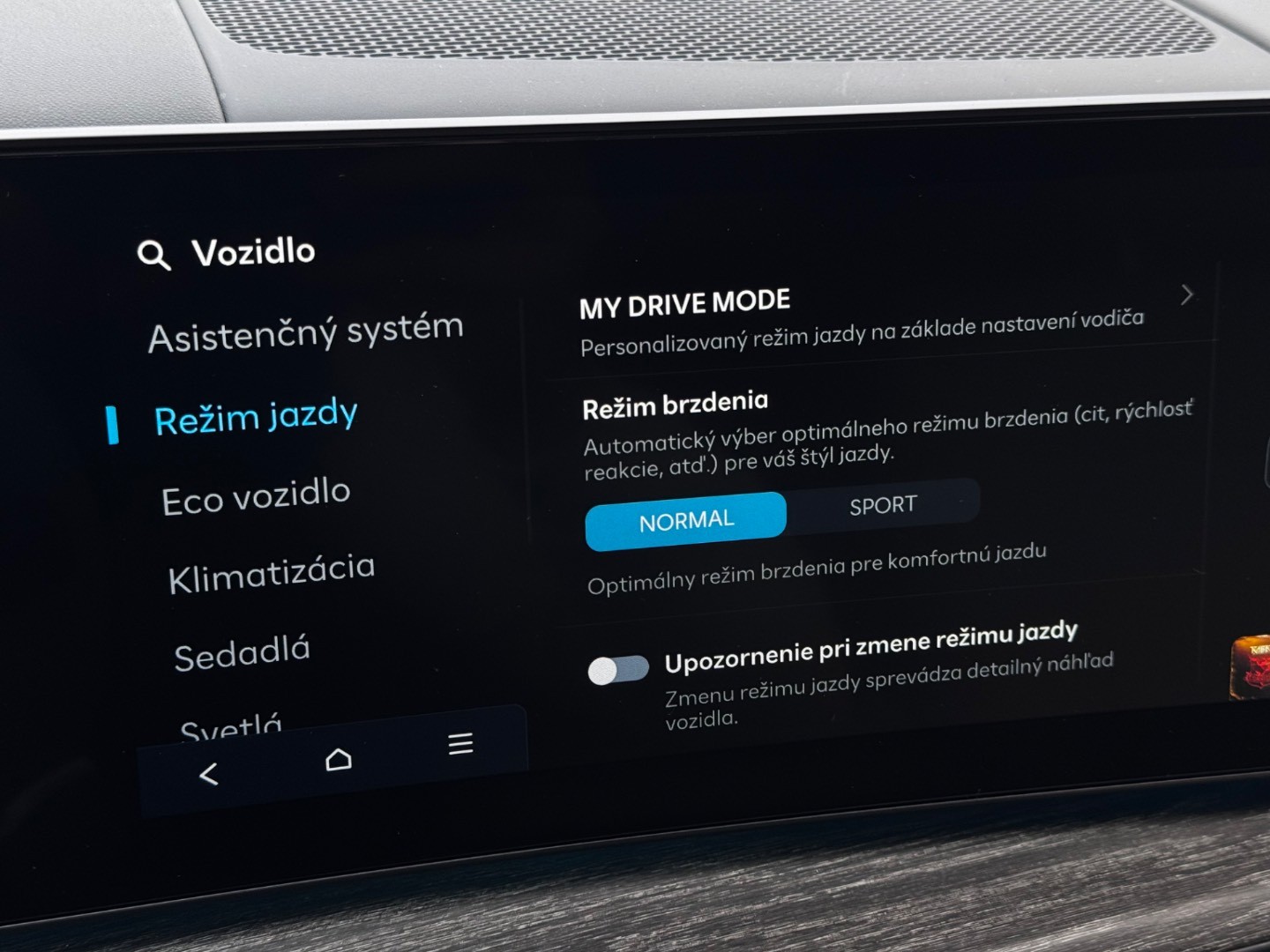 Hyundai Santa Fe 1.6 PHEV Premium AWD AT, 1 Majiteľ, SK, Fabrick