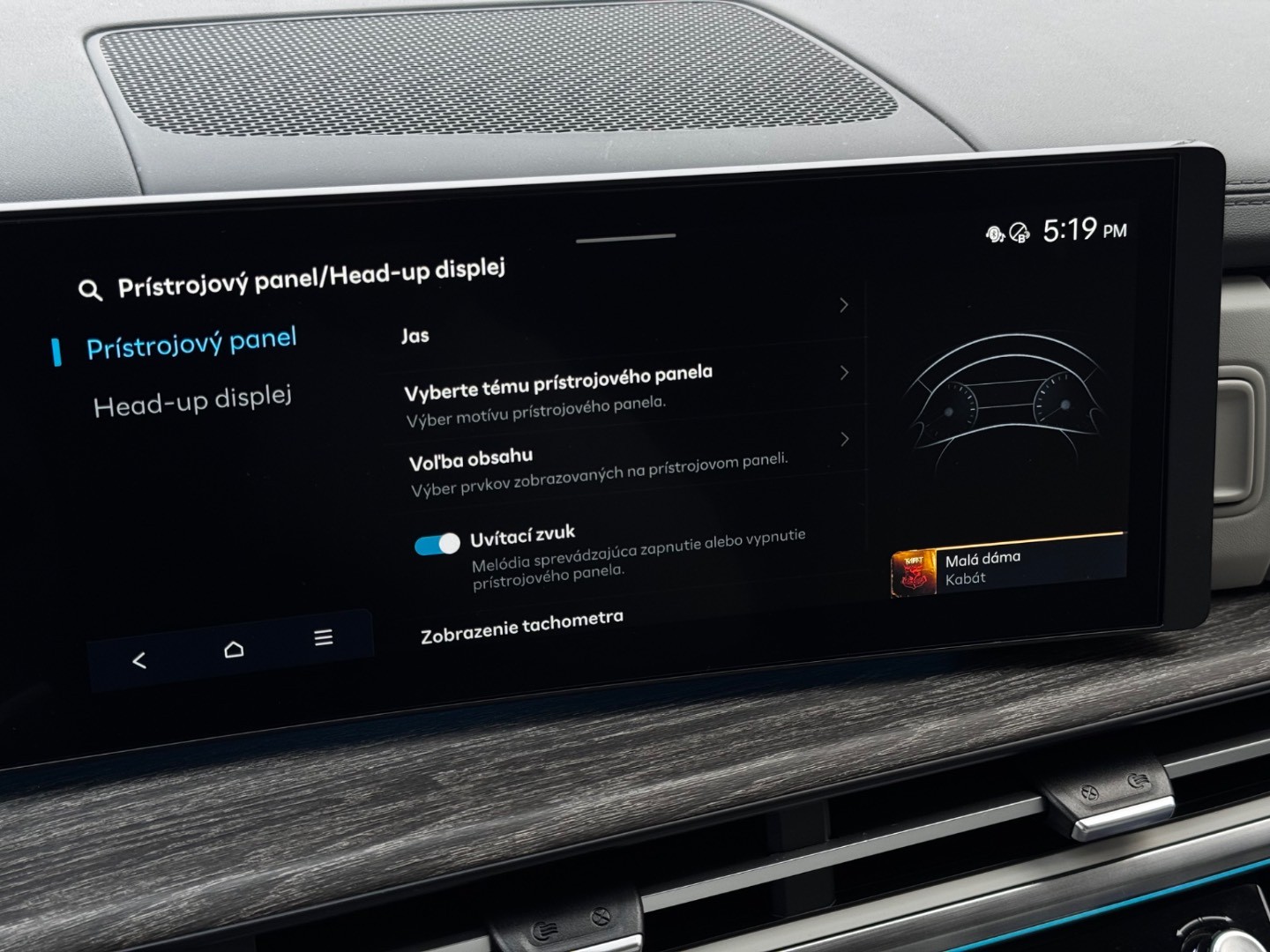 Hyundai Santa Fe 1.6 PHEV Premium AWD AT, 1 Majiteľ, SK, Fabrick