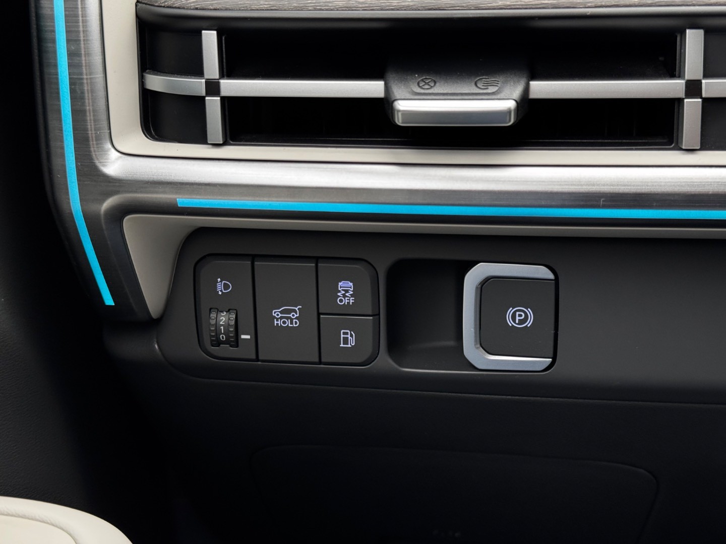 Hyundai Santa Fe 1.6 PHEV Premium AWD AT, 1 Majiteľ, SK, Fabrick