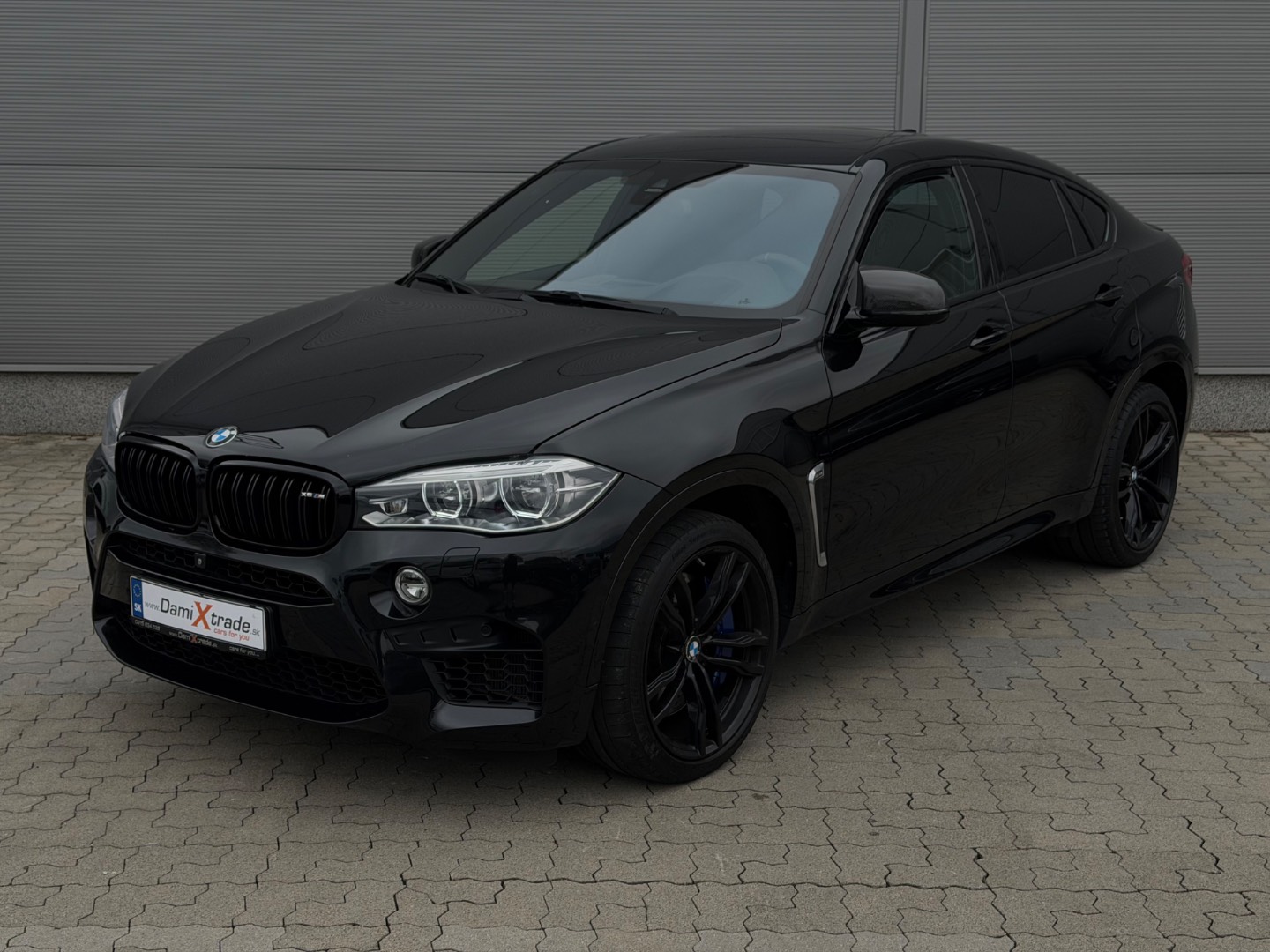 BMW X6 M edition BLACK FIRE, AKRAPOVIČ