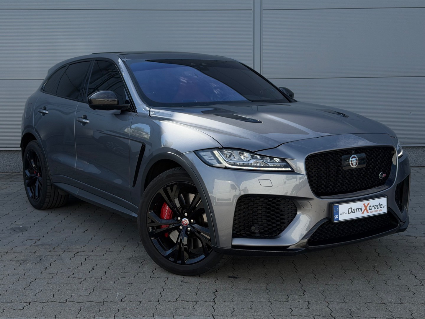 Jaguar F-Pace 5.0 V8 SVR AWD A/T