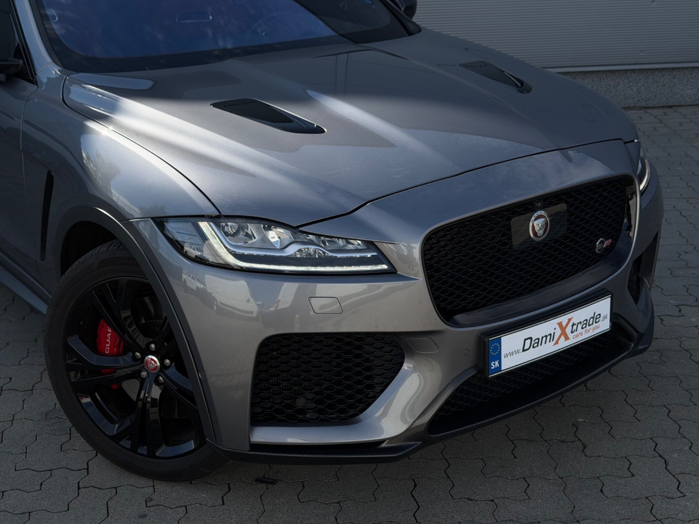 Jaguar F-Pace 5.0 V8 SVR AWD A/T