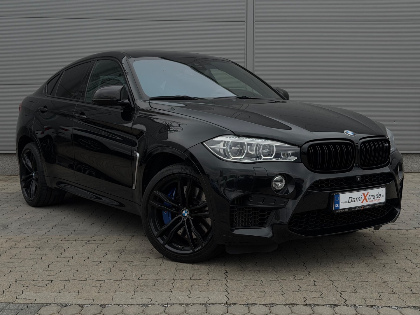 BMW X6 M edition BLACK FIRE, AKRAPOVIČ