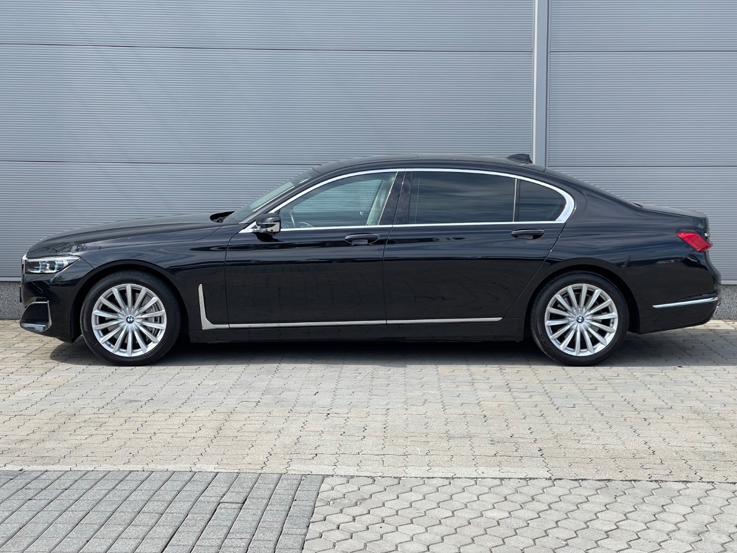 BMW Rad 7 740Ld xDrive A/T