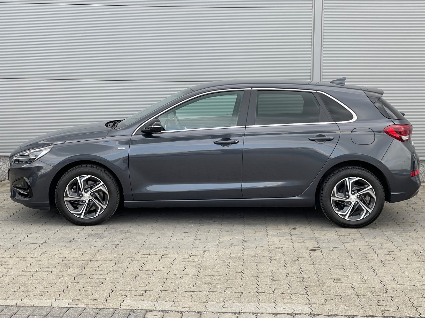 Hyundai i30 1.5 T-GDi mHEV iMT Play