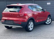Volvo XC40 2.0 B3 mHEV Core A/T