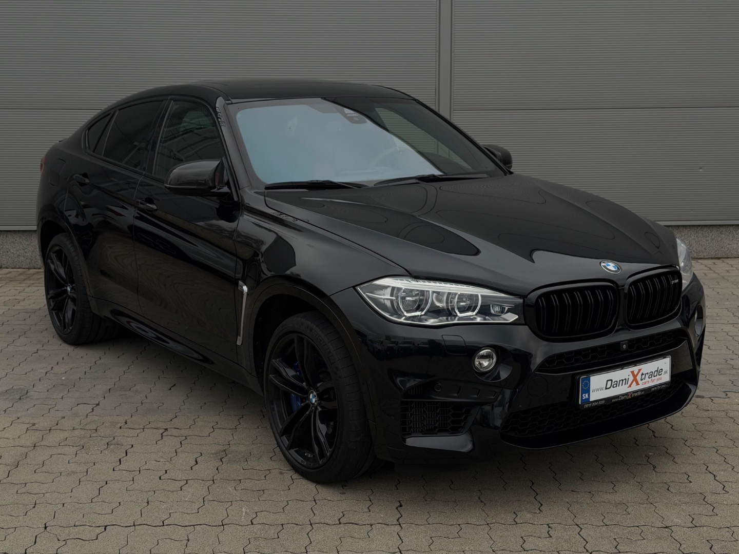 BMW X6 M edition BLACK FIRE, AKRAPOVIČ