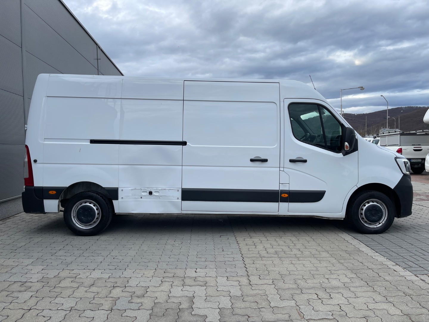 Renault Master 2.3dCi 135 L3H2P3 Extra 4d.