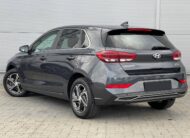 Hyundai i30 1.5 T-GDi mHEV iMT Play