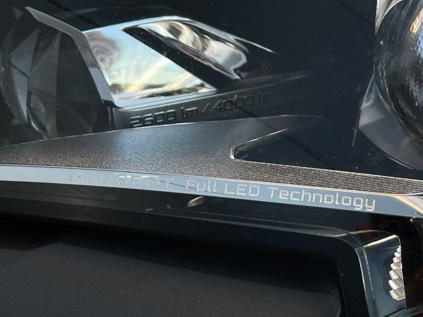 Peugeot 3008 1.6 HEV 225 GT Pack AT