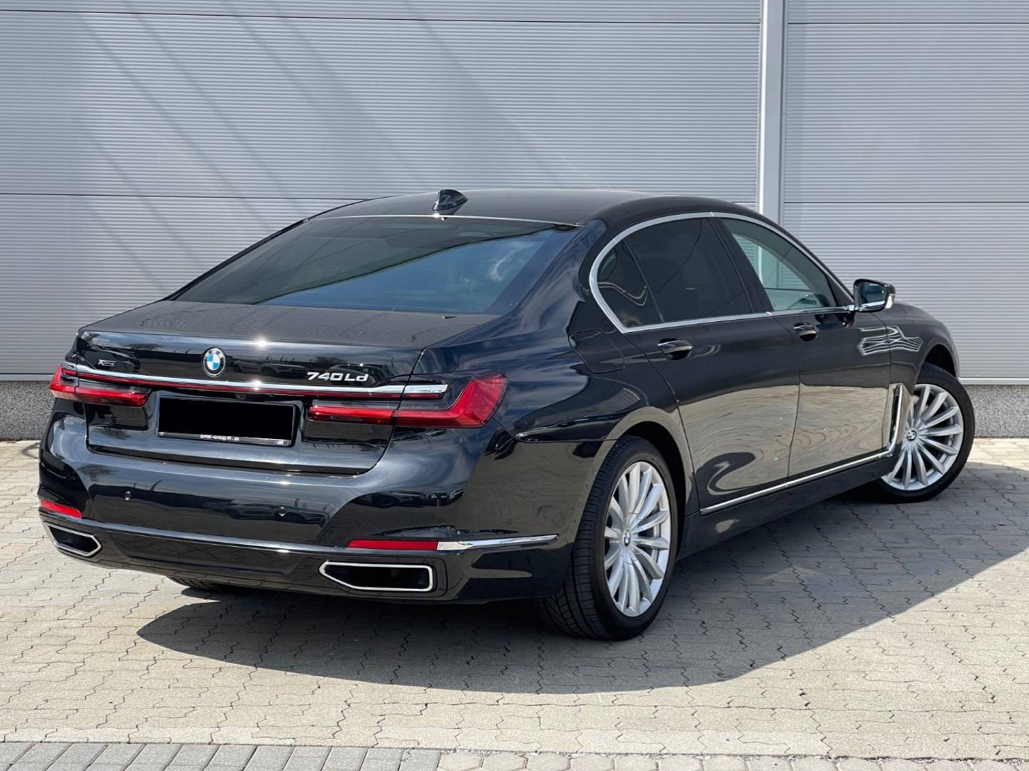 BMW Rad 7 740Ld xDrive A/T