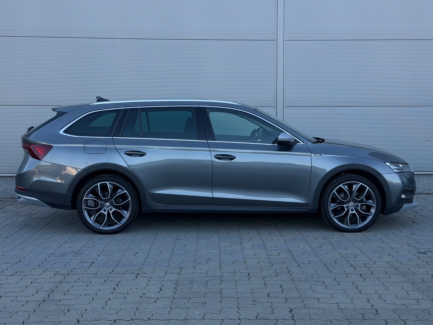 Škoda Octavia Combi 2.0 TDI Scout 4×4 DSG