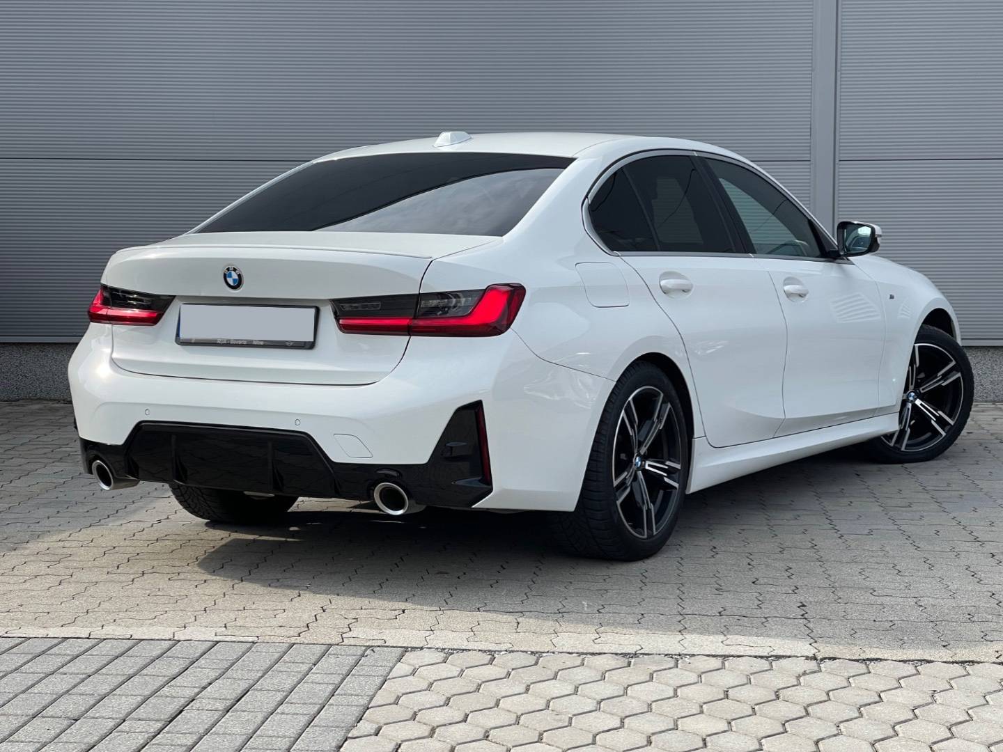 BMW Rad 3 320d mHEV xDrive A/T