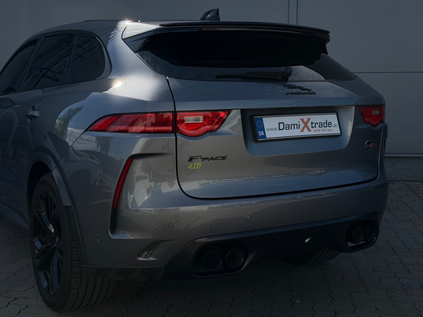 Jaguar F-Pace 5.0 V8 SVR AWD A/T