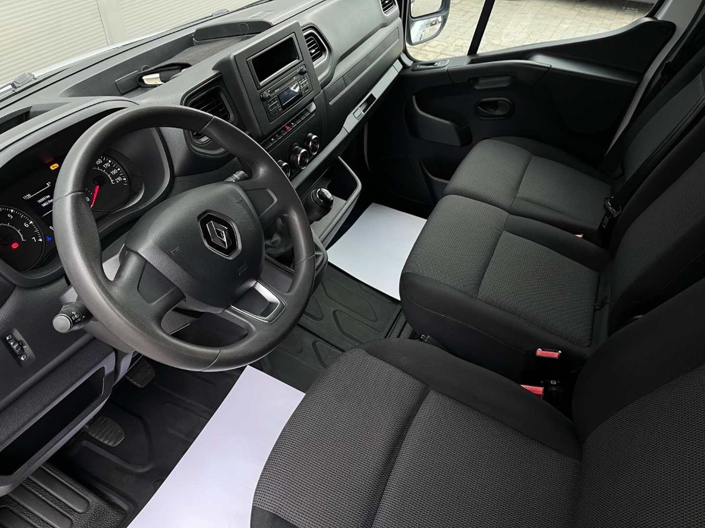 Renault Master 2.3dCi 135 L3H2P3 Extra 4d.