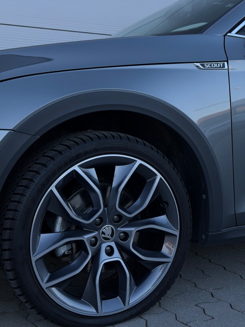 Škoda Octavia Combi 2.0 TDI Scout 4×4 DSG