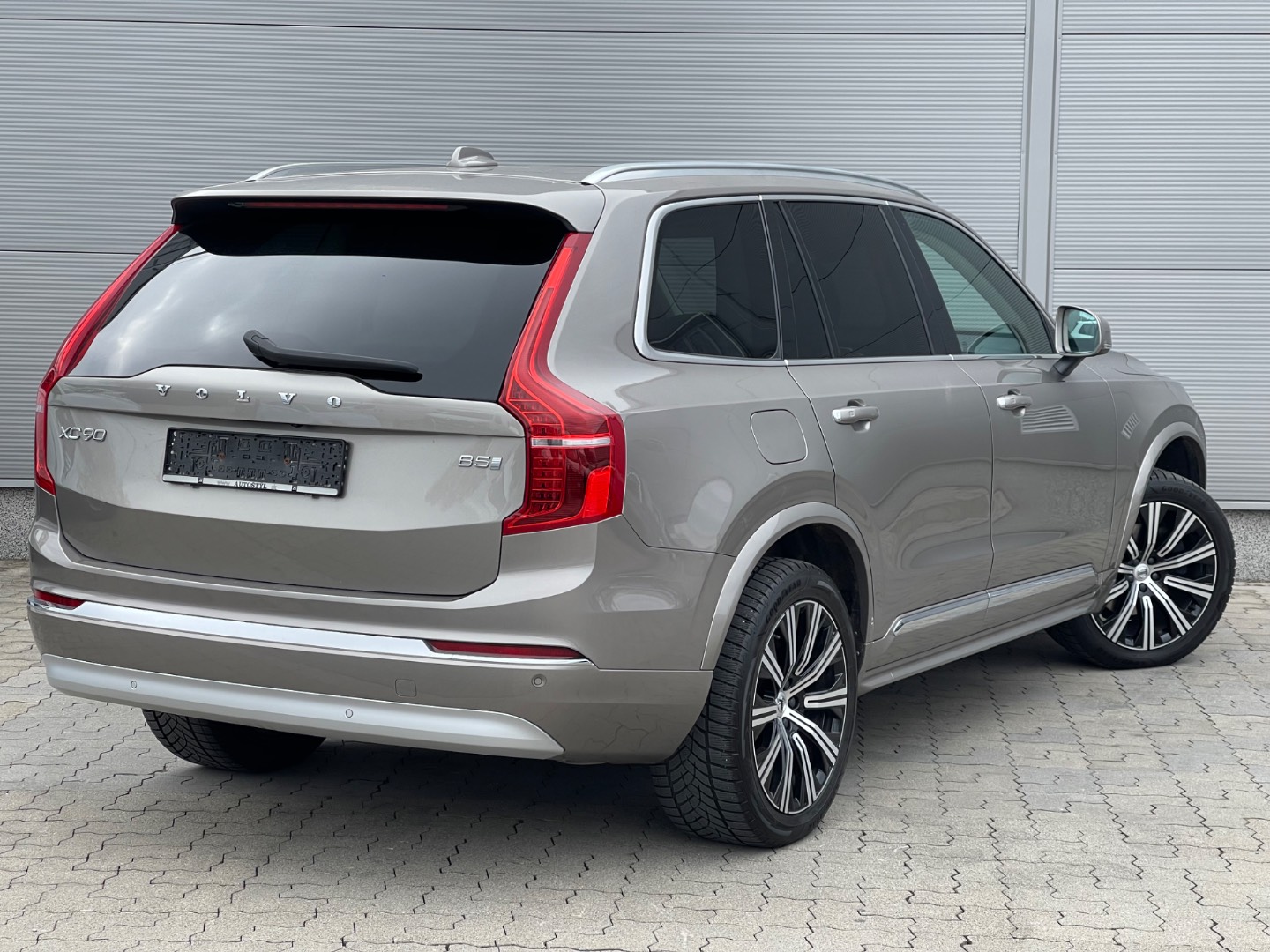 Volvo XC90 2.0 B5 Drive-E Inscription AWD A/T