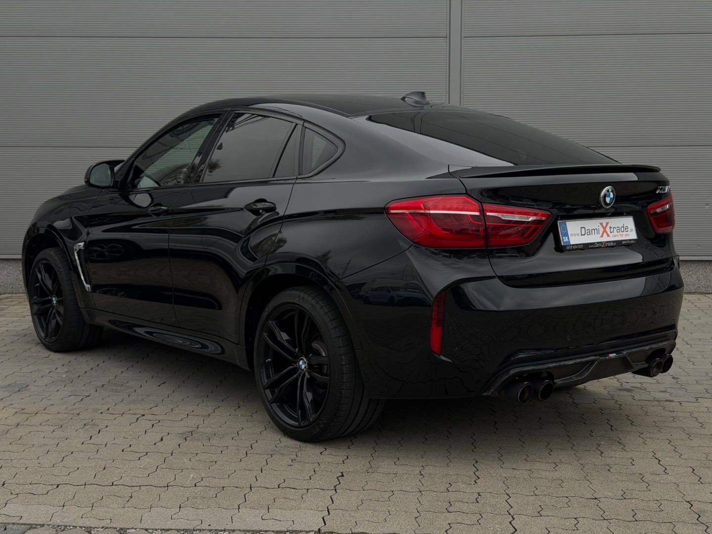 BMW X6 M edition BLACK FIRE, AKRAPOVIČ
