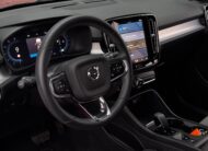 Volvo XC40 2.0 B3 mHEV Core A/T
