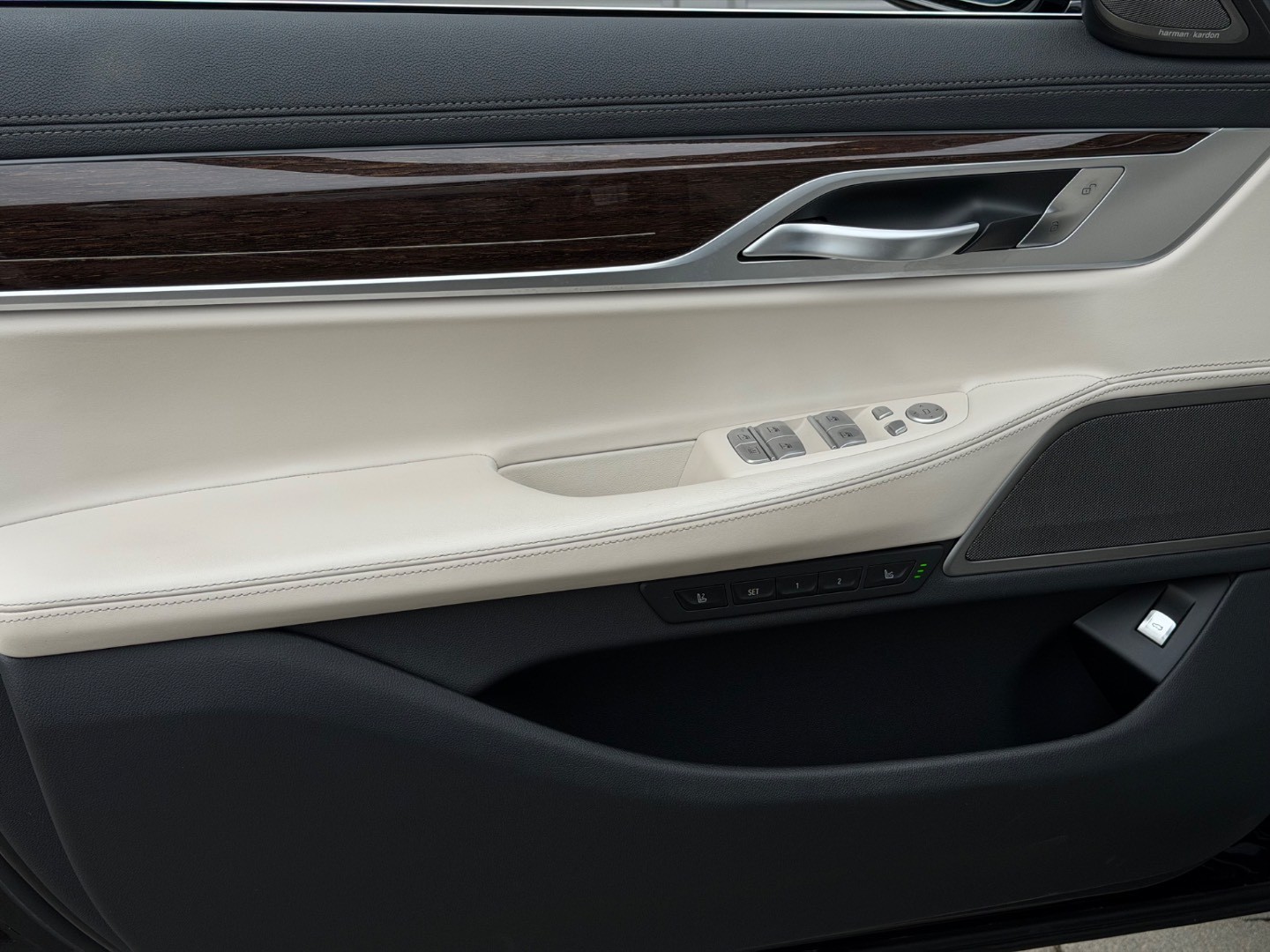 BMW Rad 7 740Ld xDrive A/T