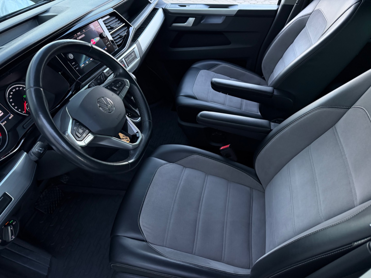 Volkswagen T6 Multivan 2.0 BiTDI 204k BMT DSG PanAmericana