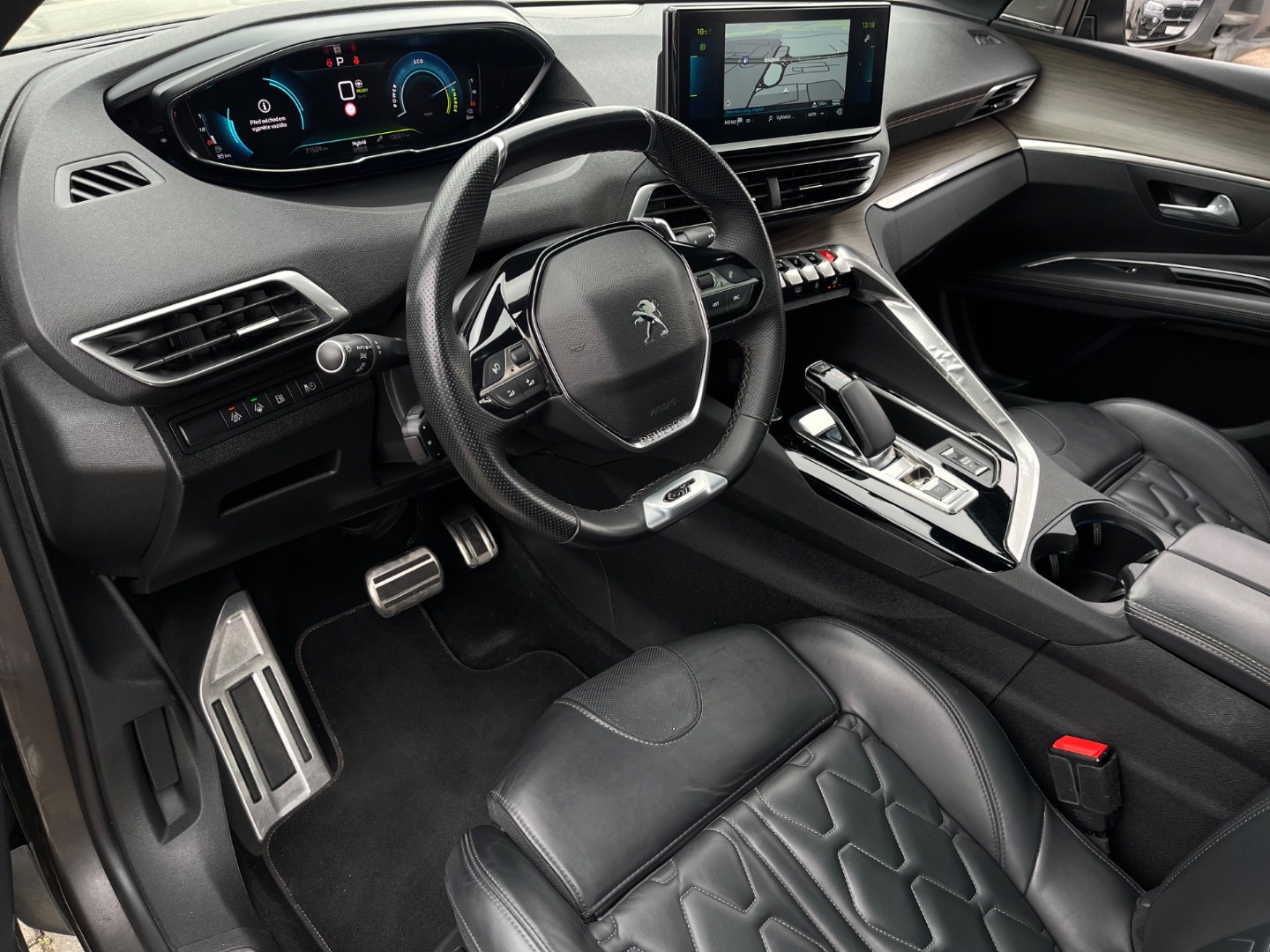 Peugeot 3008 1.6 HEV 225 GT Pack AT