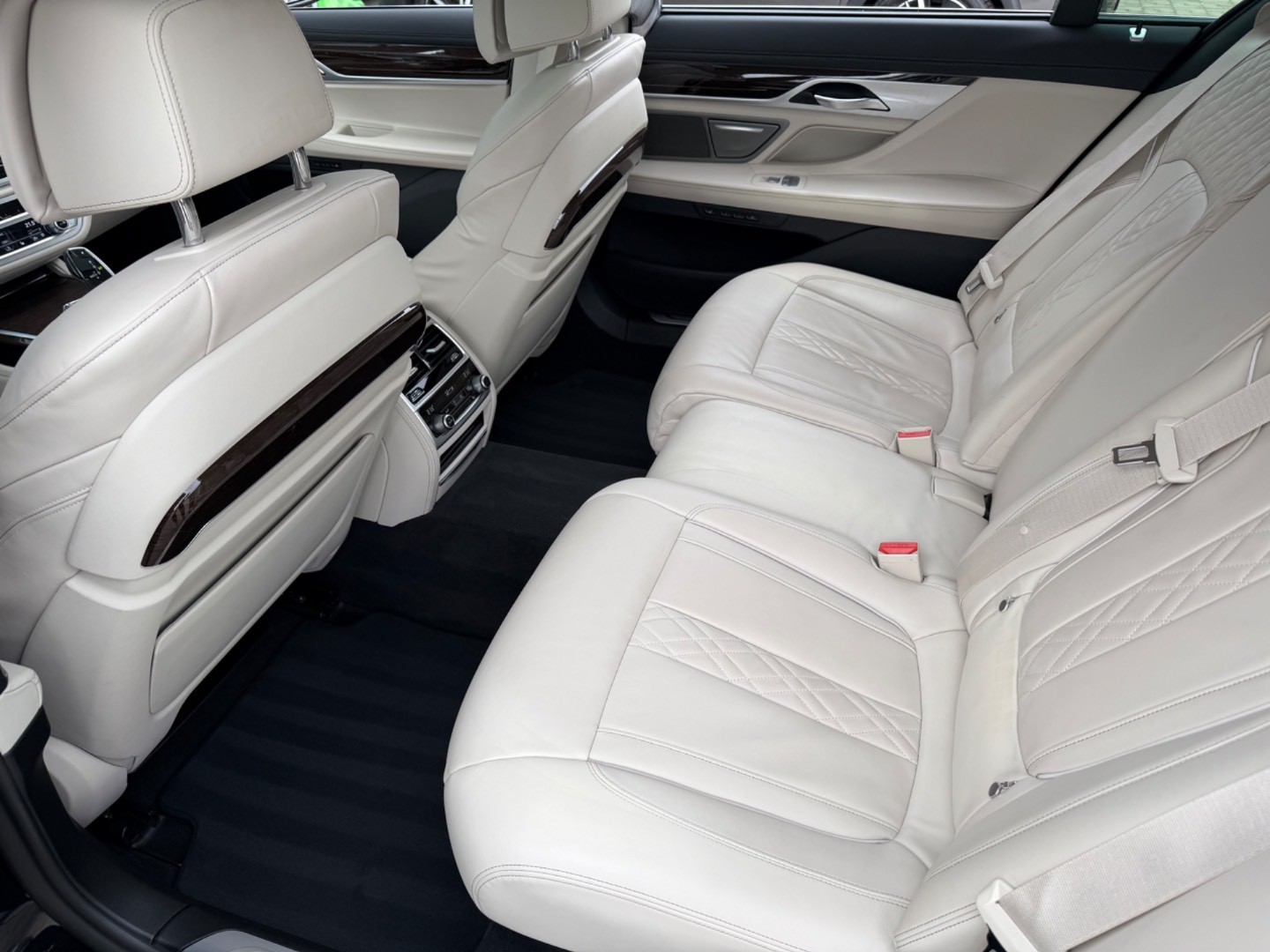 BMW Rad 7 740Ld xDrive A/T