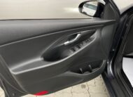 Hyundai i30 1.5 T-GDi mHEV iMT Play