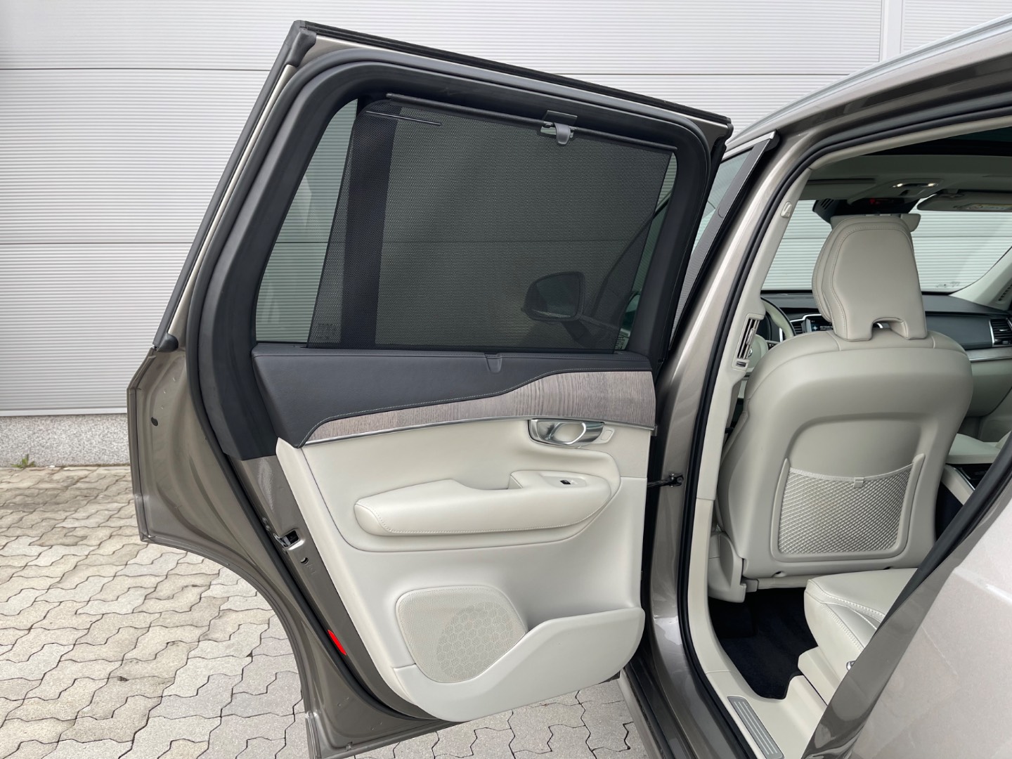 Volvo XC90 2.0 B5 Drive-E Inscription AWD A/T