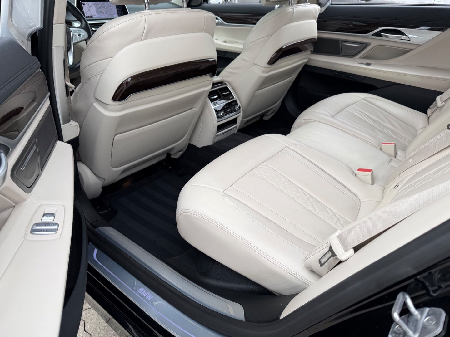 BMW Rad 7 740Ld xDrive A/T