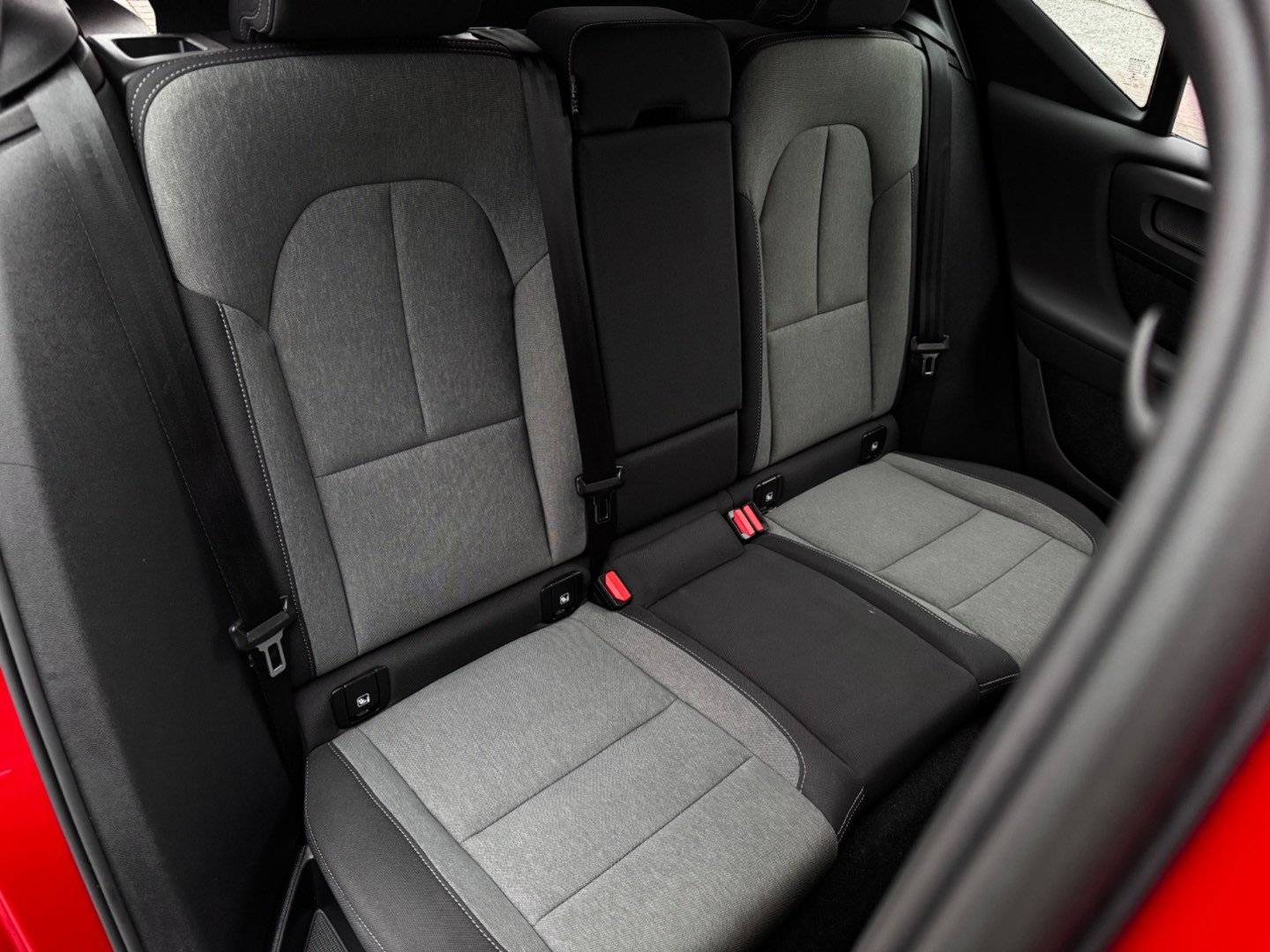 Volvo XC40 2.0 B3 mHEV Core A/T